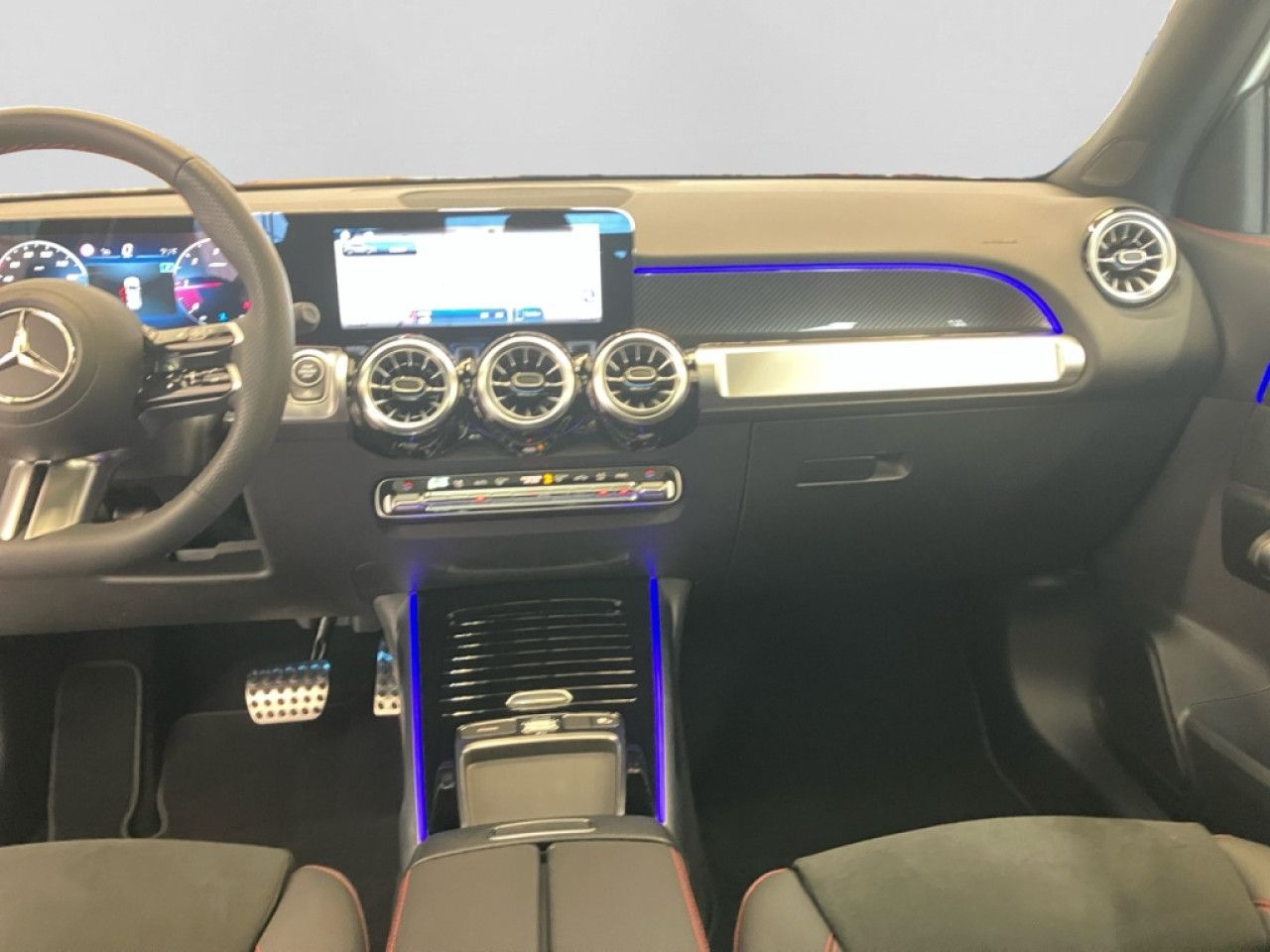 Mercedes-Benz GLB – Bild 11