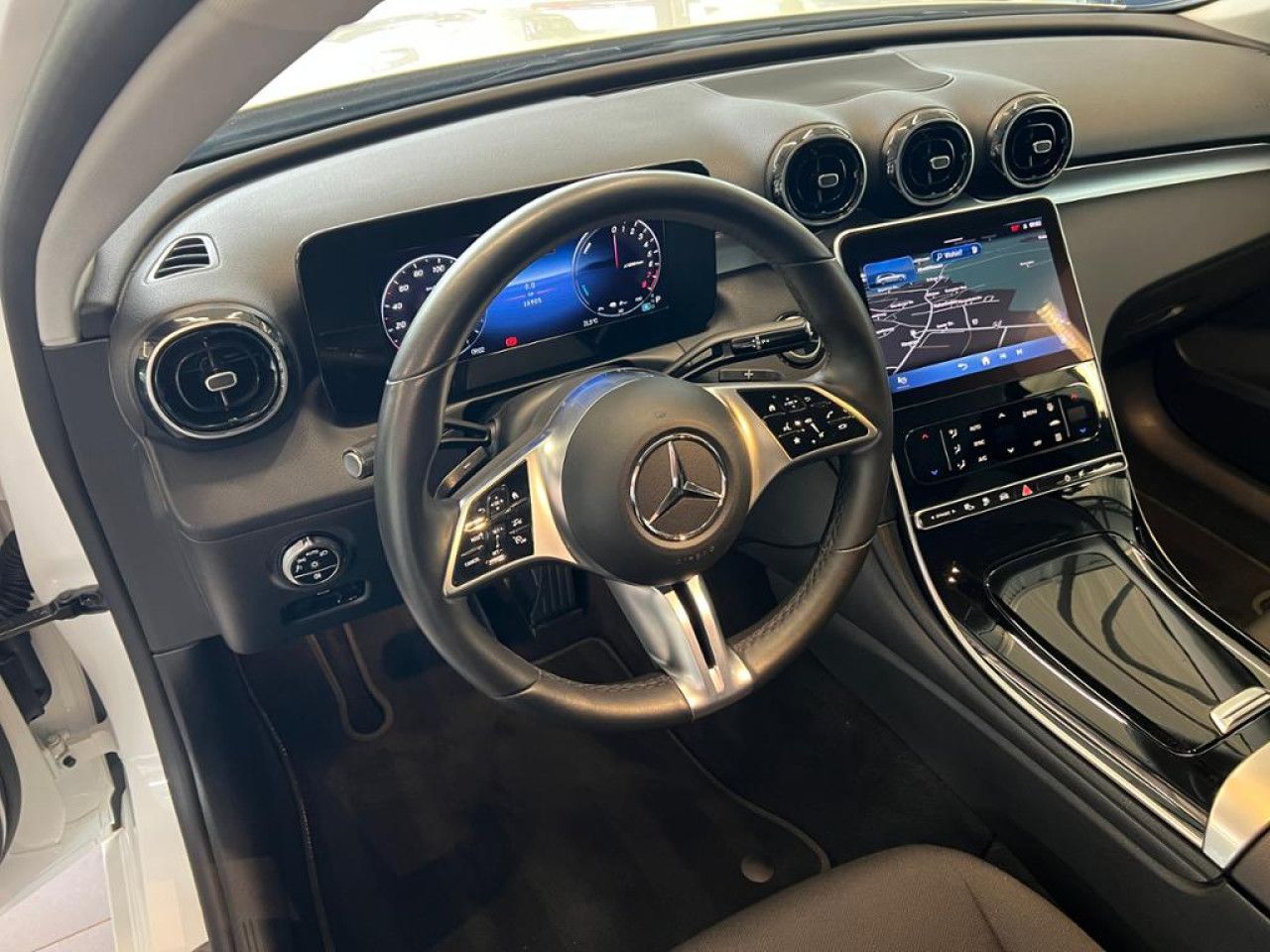 Mercedes-Benz C-Klasse – Bild 13