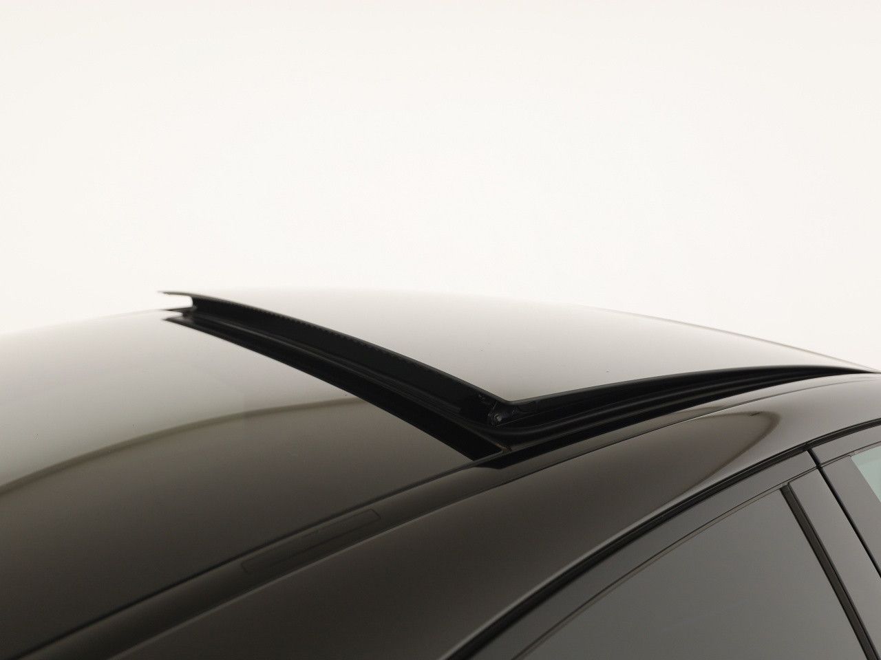 Mercedes-Benz E-Klasse – Bild 19