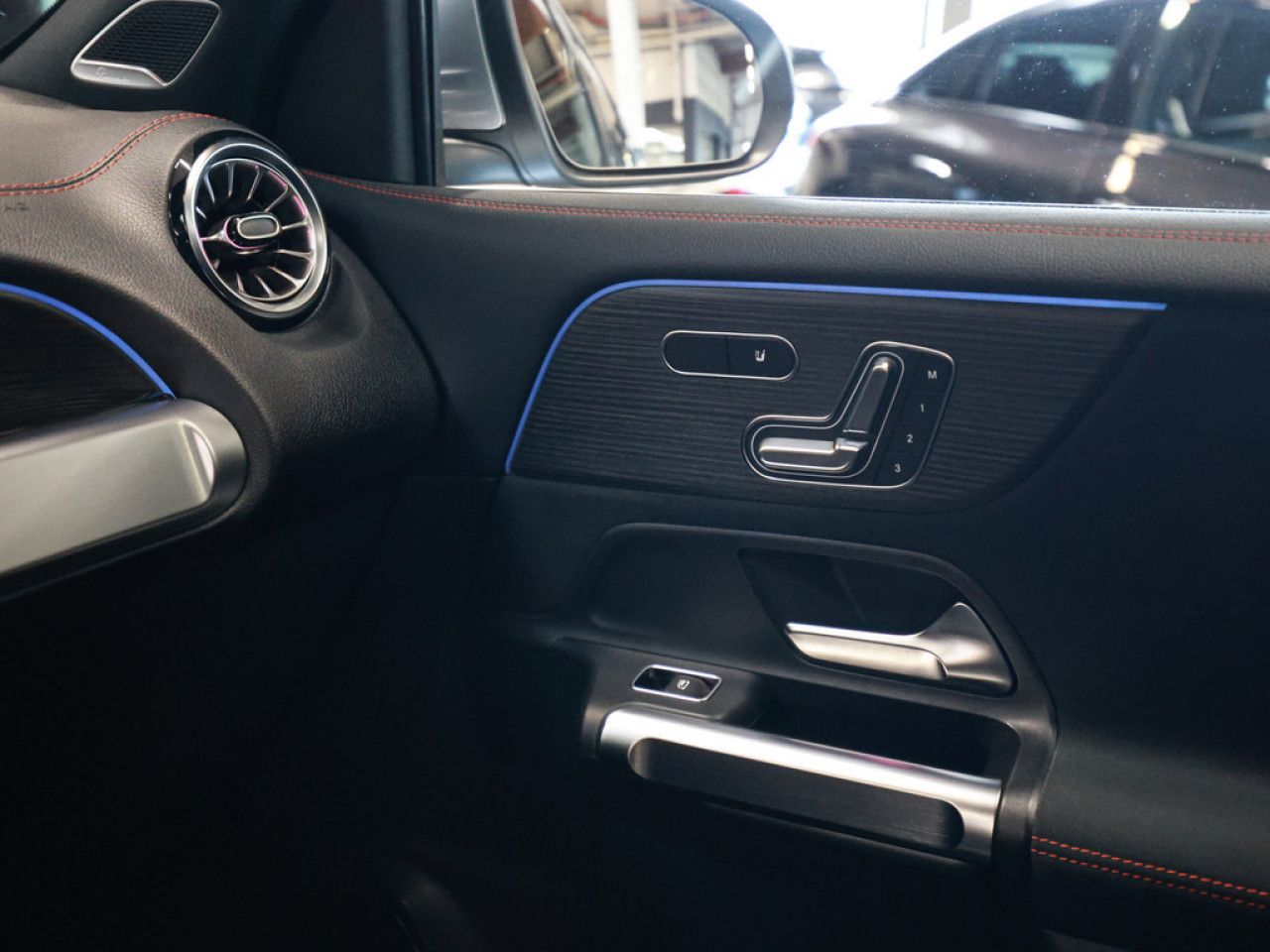 Mercedes-Benz EQB – Bild 17