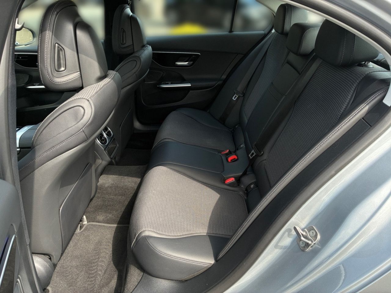 Mercedes-Benz C-Klasse – Bild 8