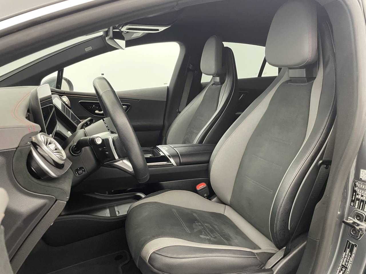 Photo du v&eacute;hicule 15 / 18