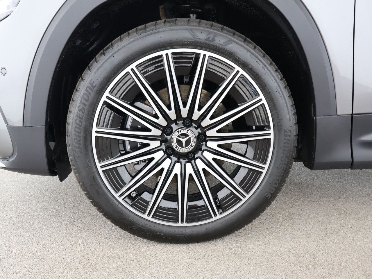 Mercedes-Benz GLB – Bild 16