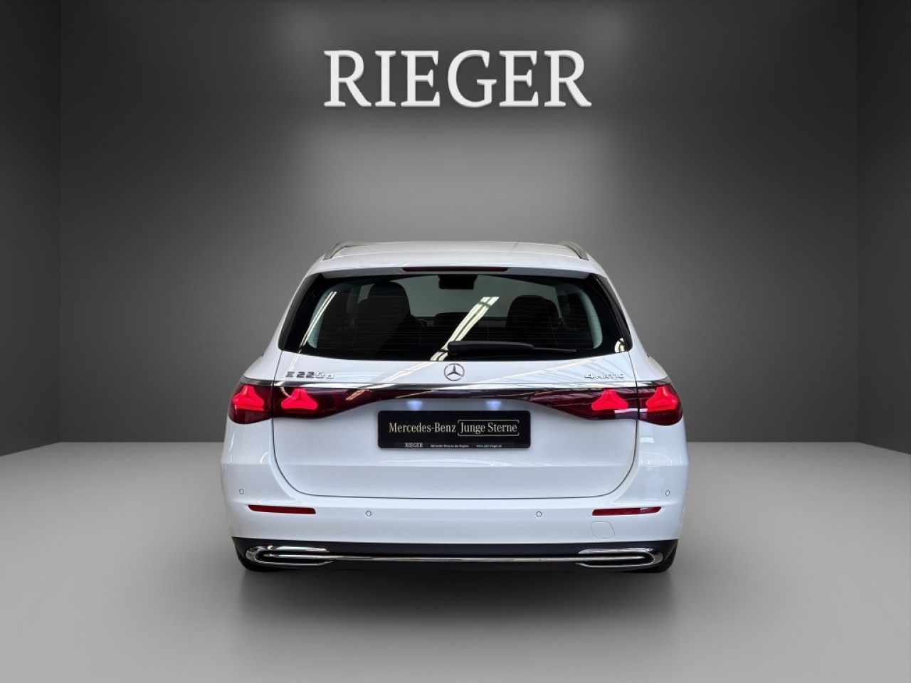 Mercedes-Benz E-Klasse – Bild 10