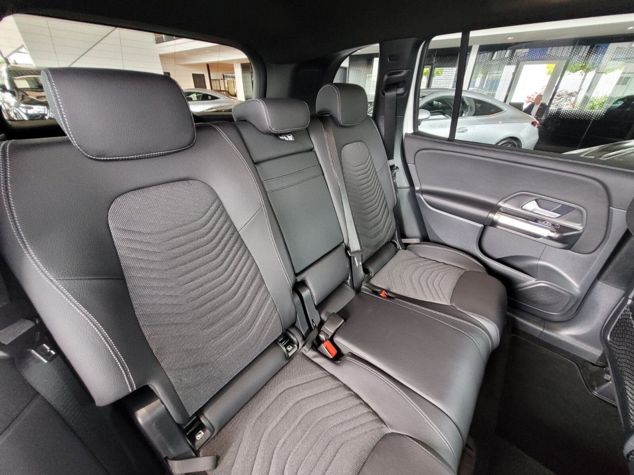 Mercedes-Benz GLB – Bild 10