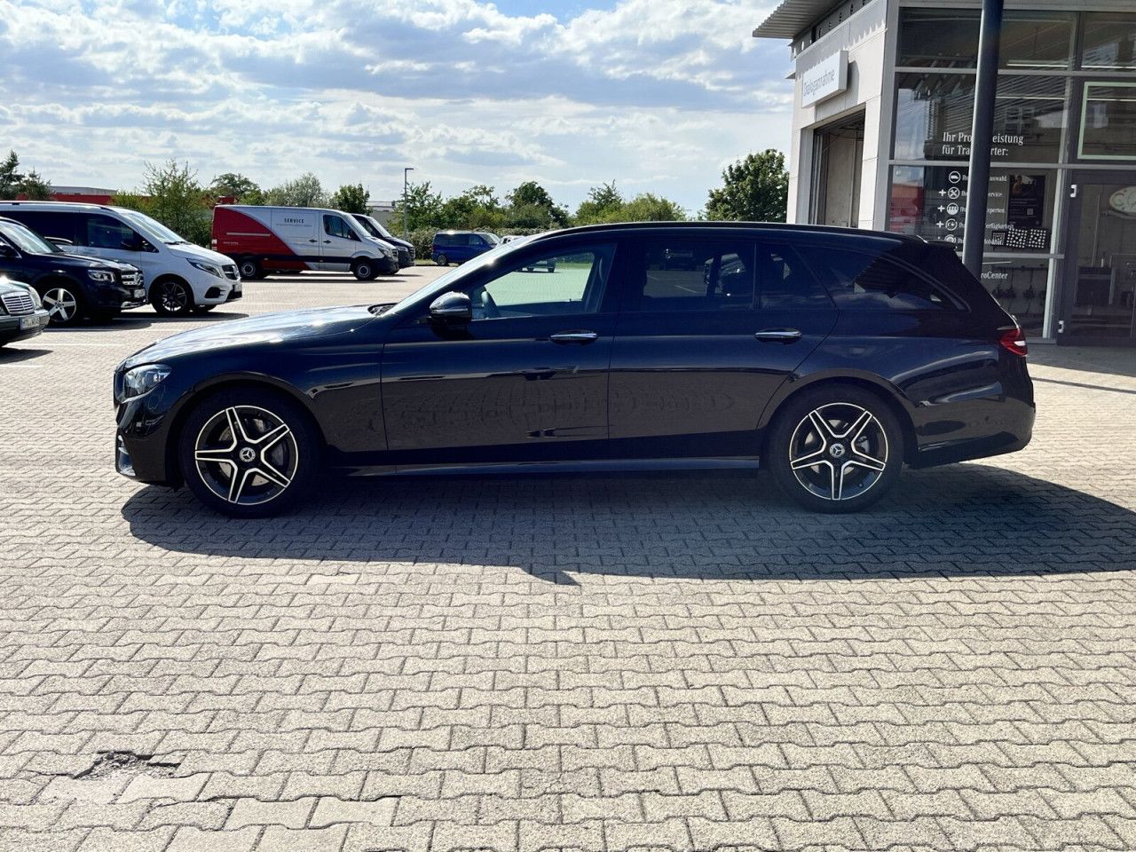 Mercedes-Benz E-Klasse – Bild 8