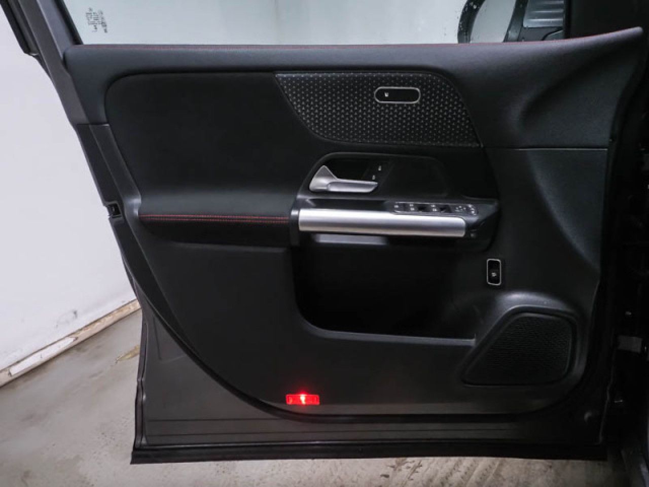 Fahrzeugbild 11 / 12