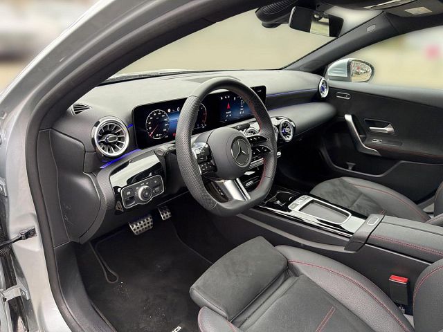 MERCEDES-BENZ Unknown Model 2025 — imagine 3