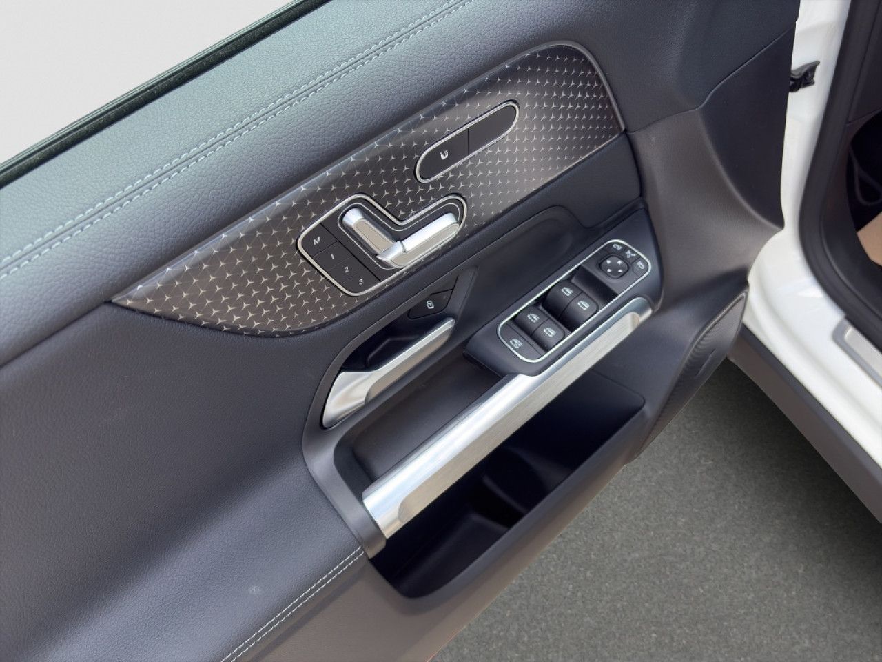 Mercedes-Benz EQB – Bild 11