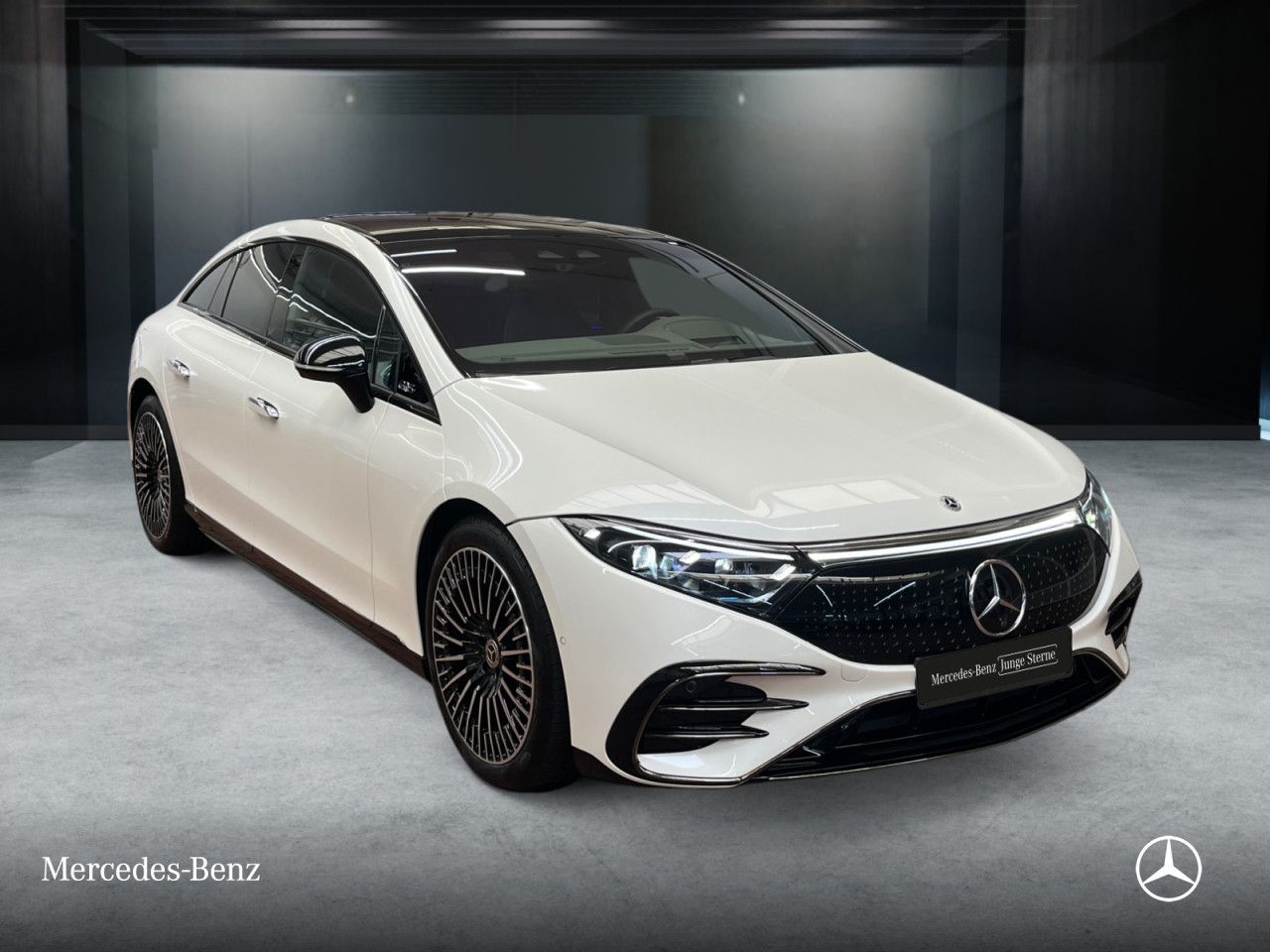 Mercedes-Benz EQS