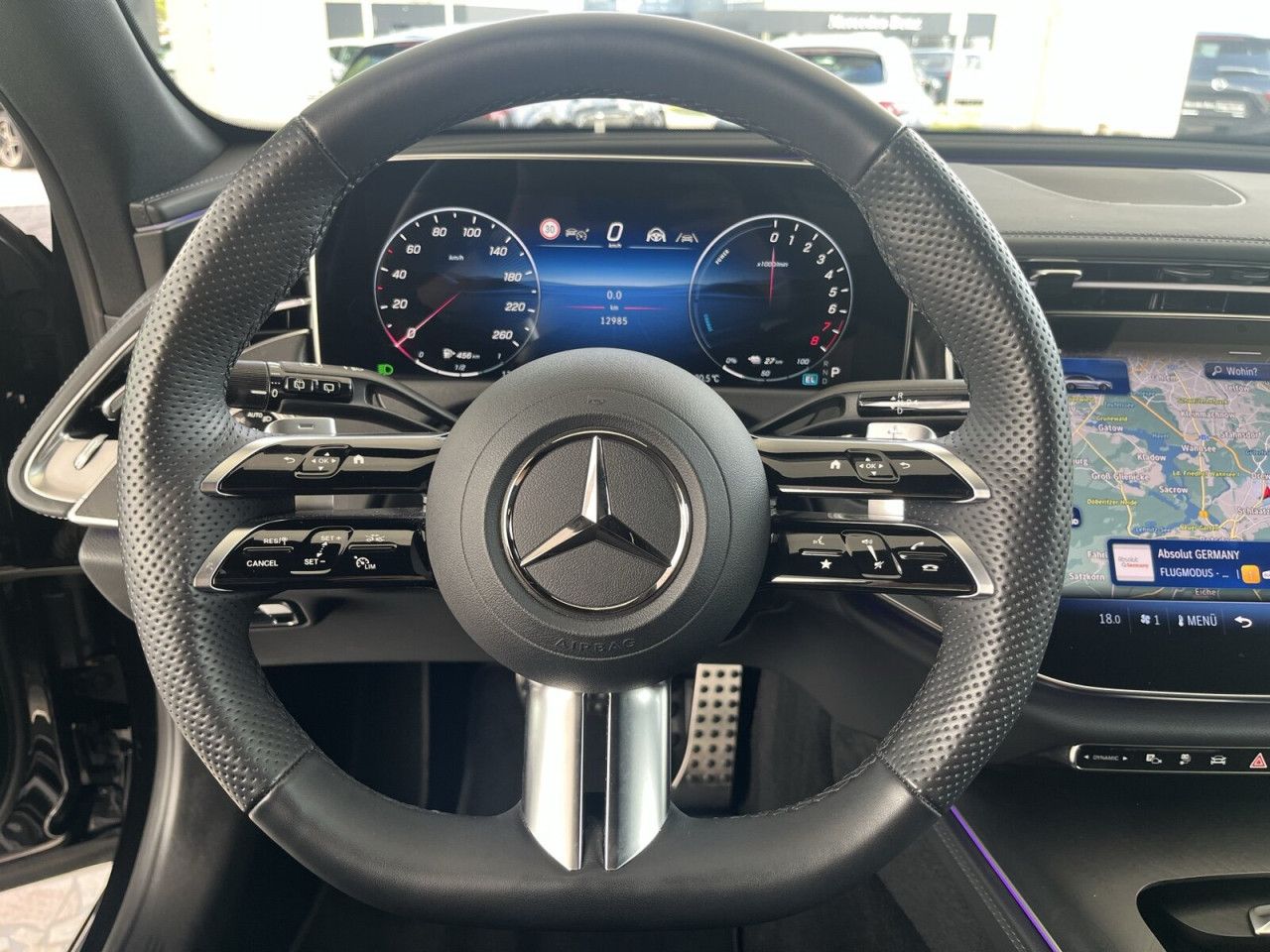 Mercedes-Benz E-Klasse – Bild 12