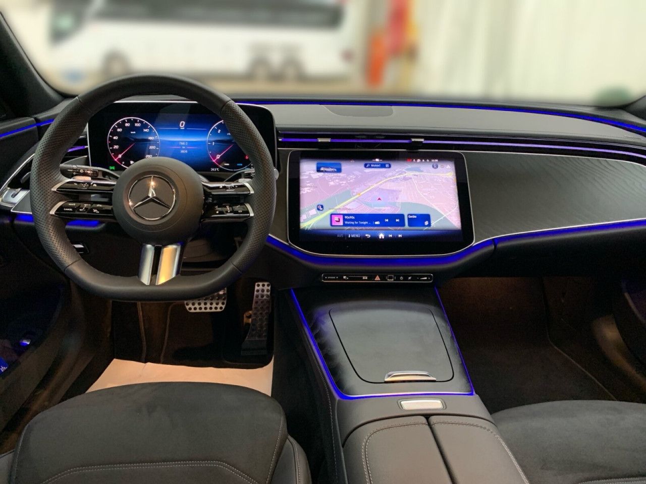 Mercedes-Benz E-Klasse – Bild 10