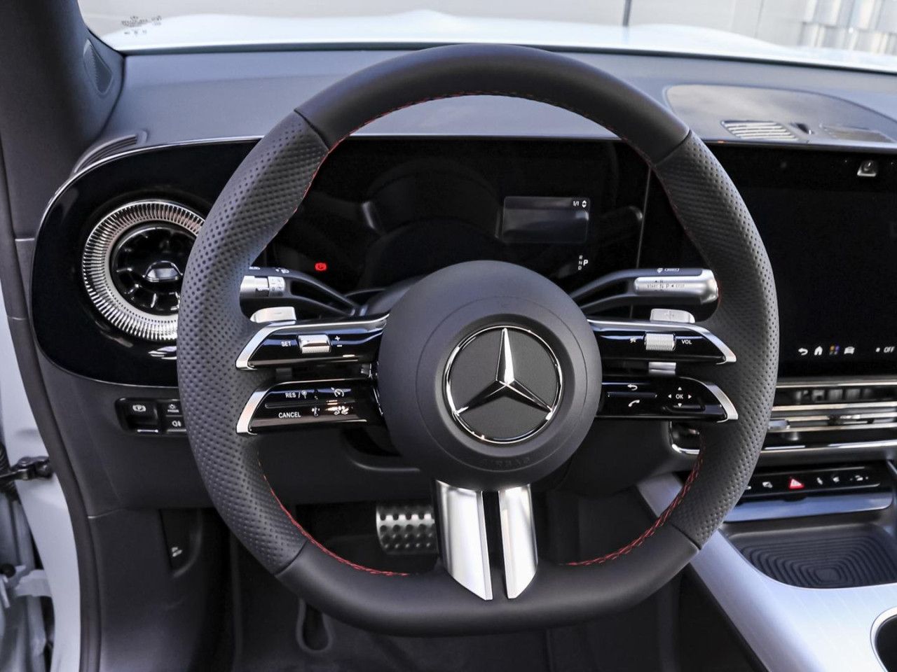 Mercedes-Benz GLB – Bild 13
