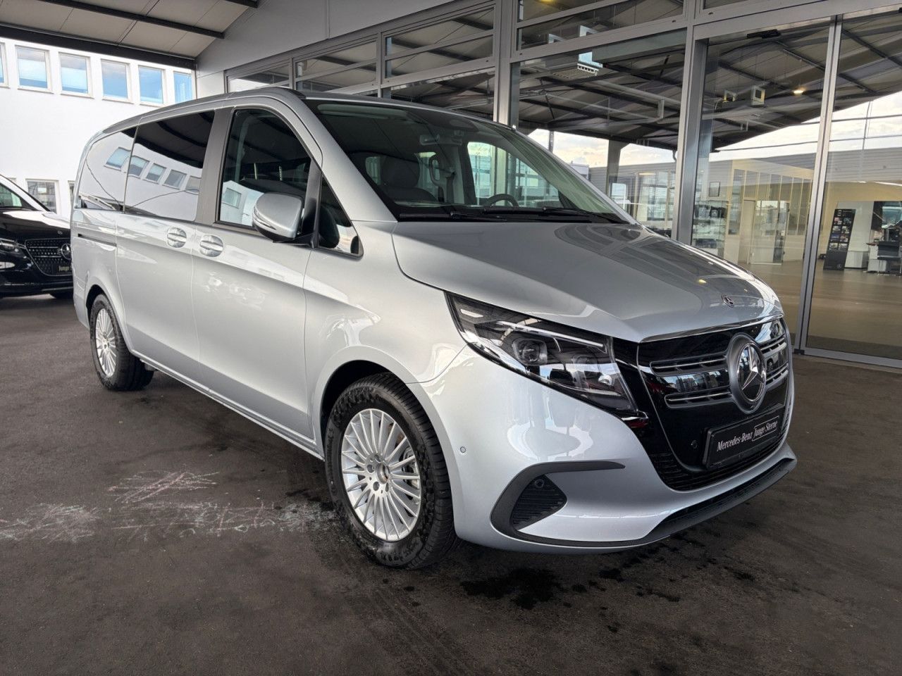 Mercedes-Benz EQV – Bild 5