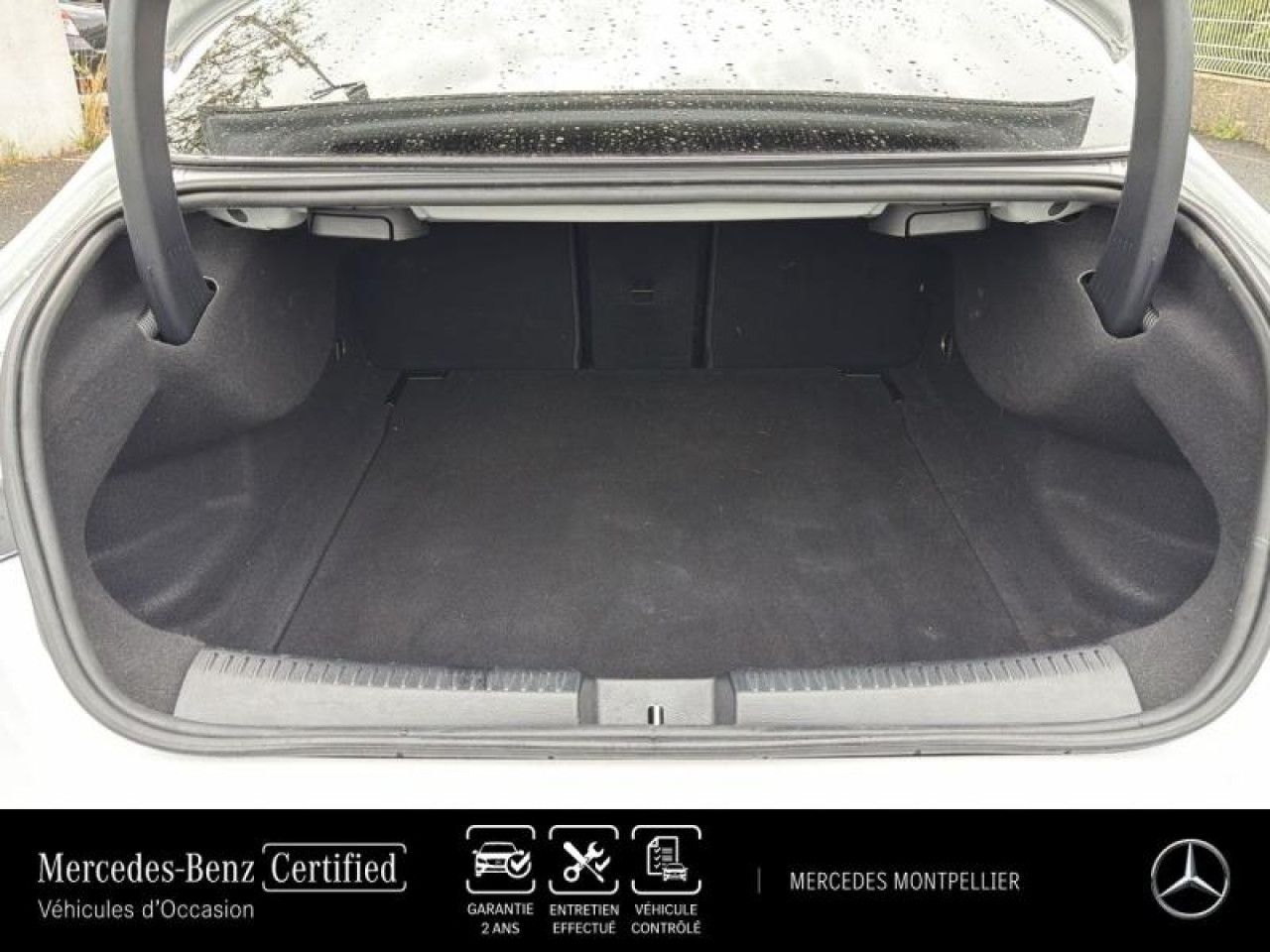 Photo du v&eacute;hicule 15 / 18