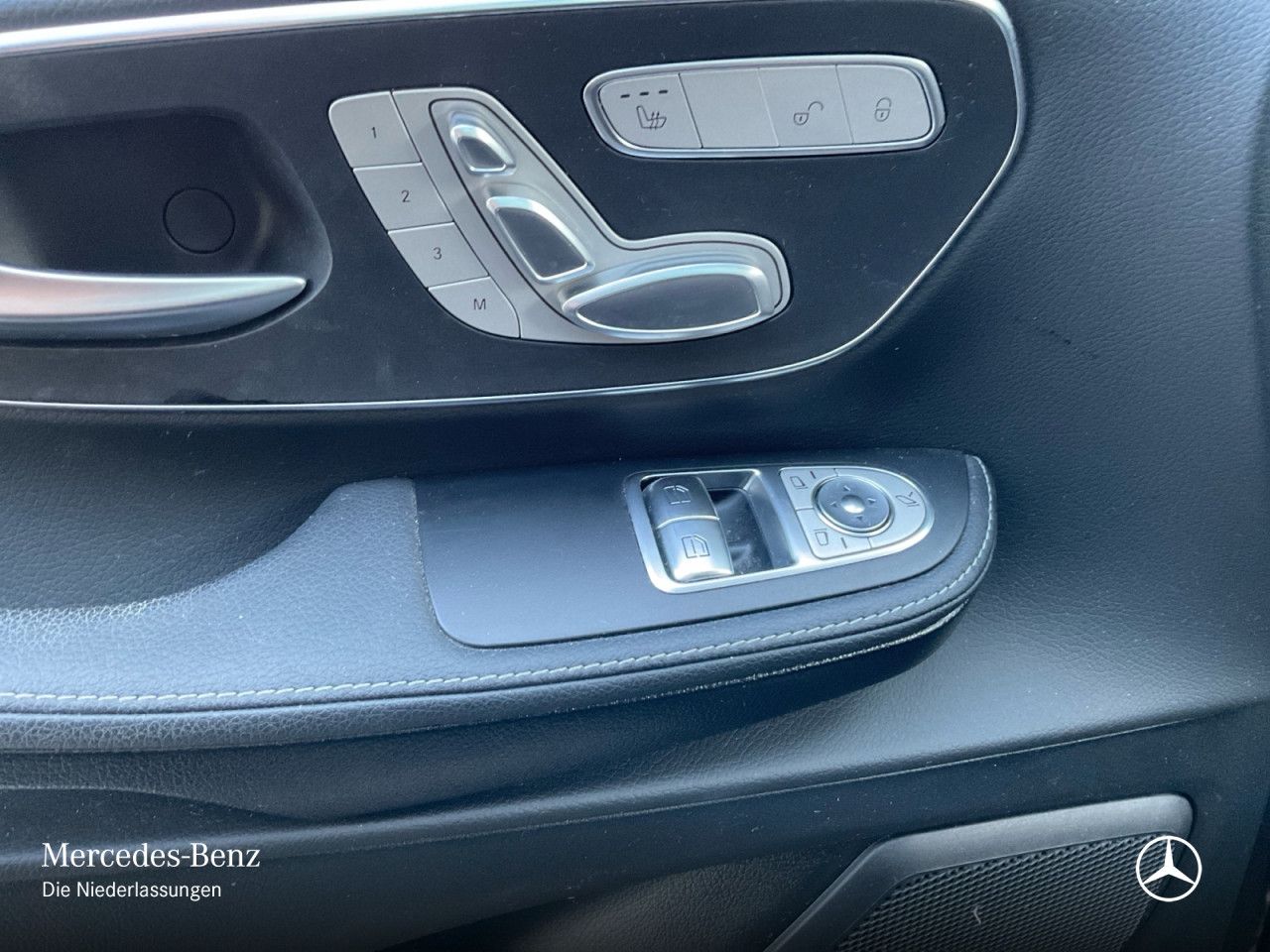 Fahrzeugbild 14 / 15