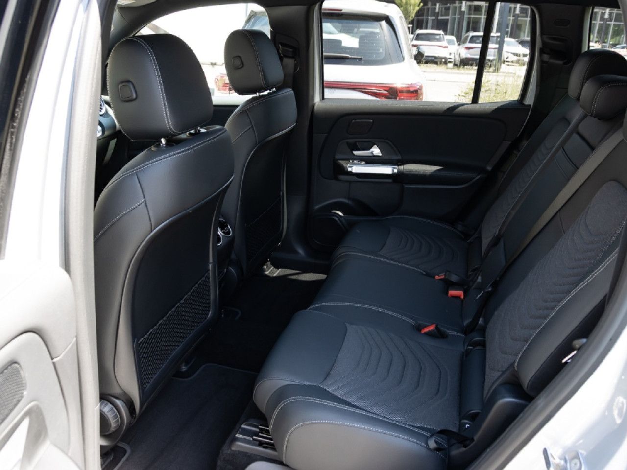Mercedes-Benz EQB – Bild 8