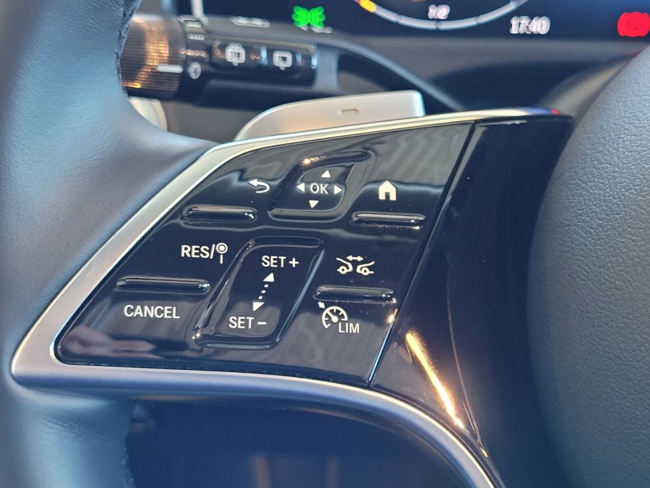 Mercedes-Benz E-Klasse – Bild 24