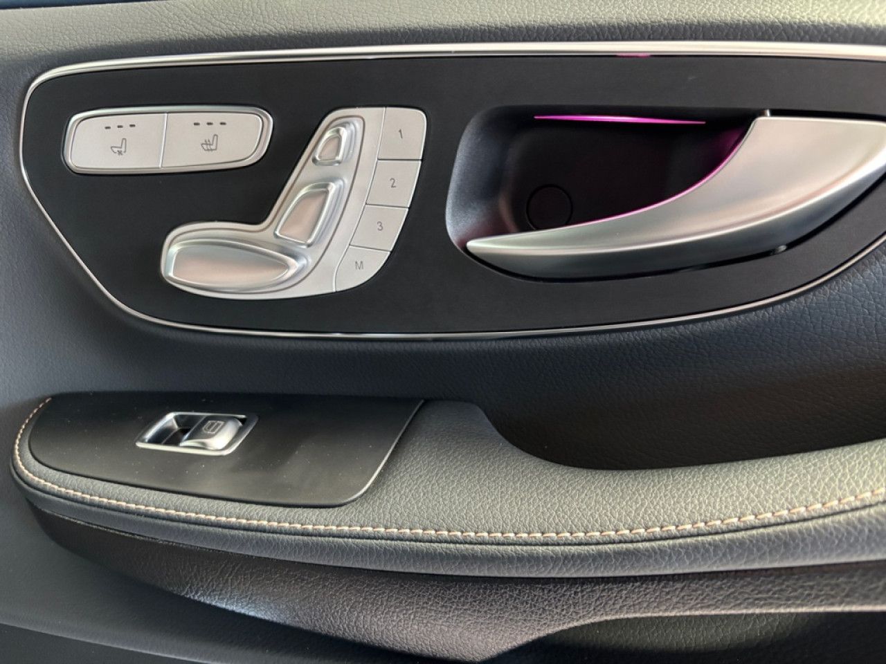 Mercedes-Benz EQV – Bild 21