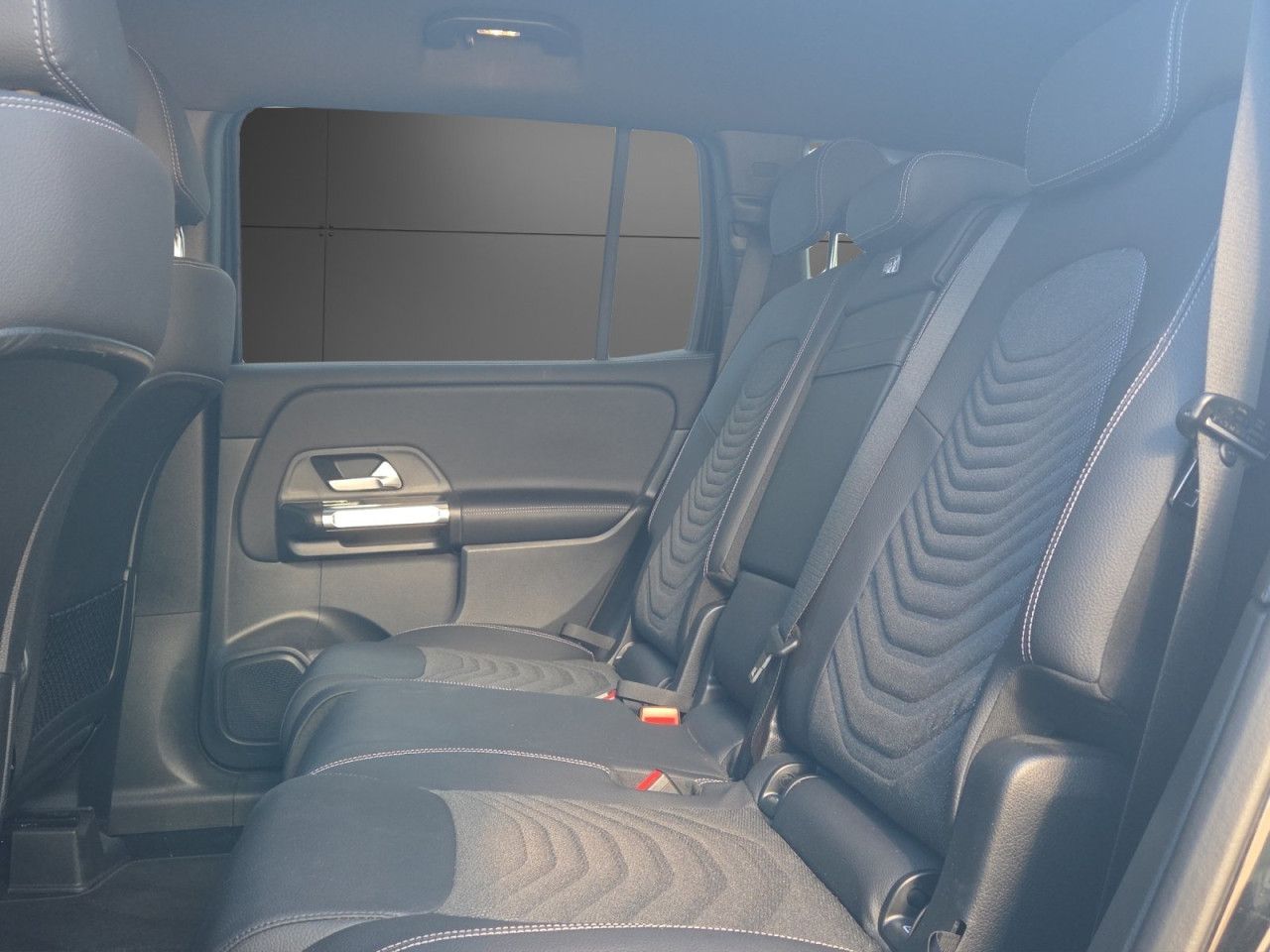 Mercedes-Benz GLB – Bild 12