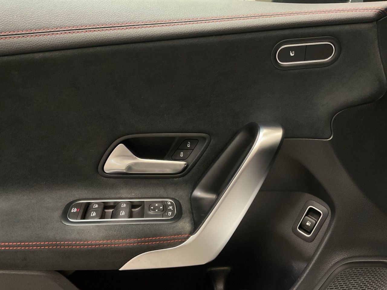 Fahrzeugbild 14 / 15