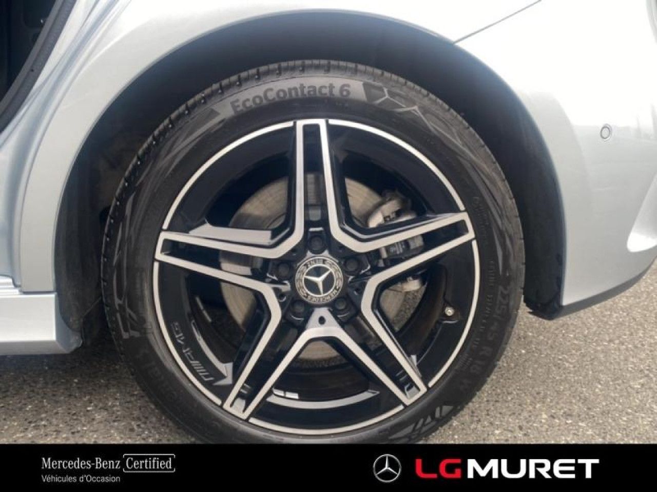 Photo du v&eacute;hicule 17 / 18