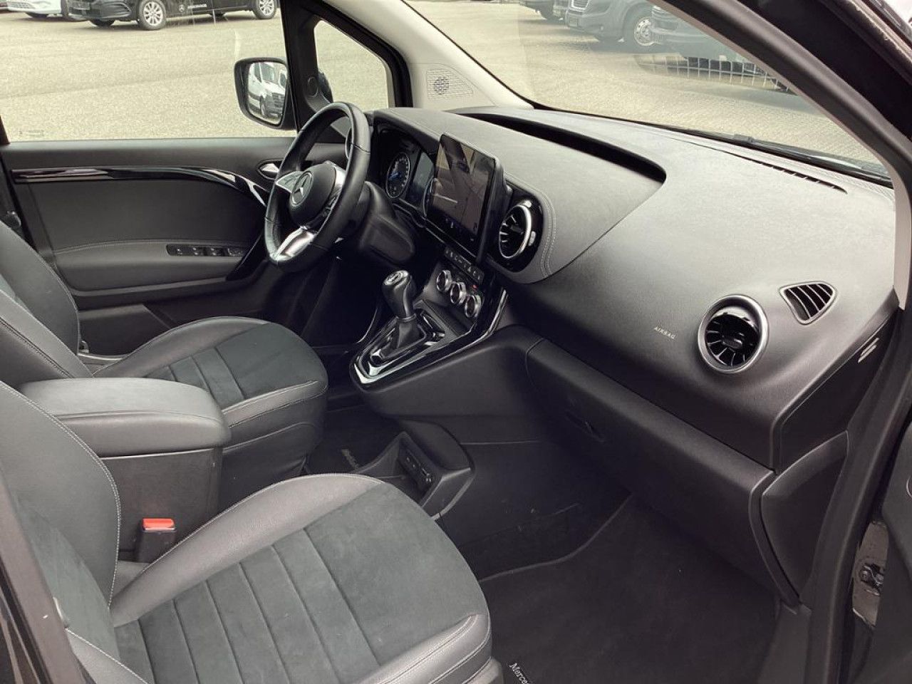 Mercedes-Benz EQT – Bild 6