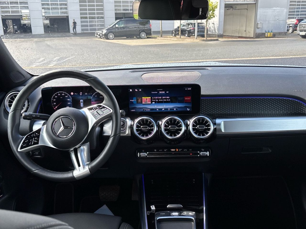 Mercedes-Benz GLB – Bild 15