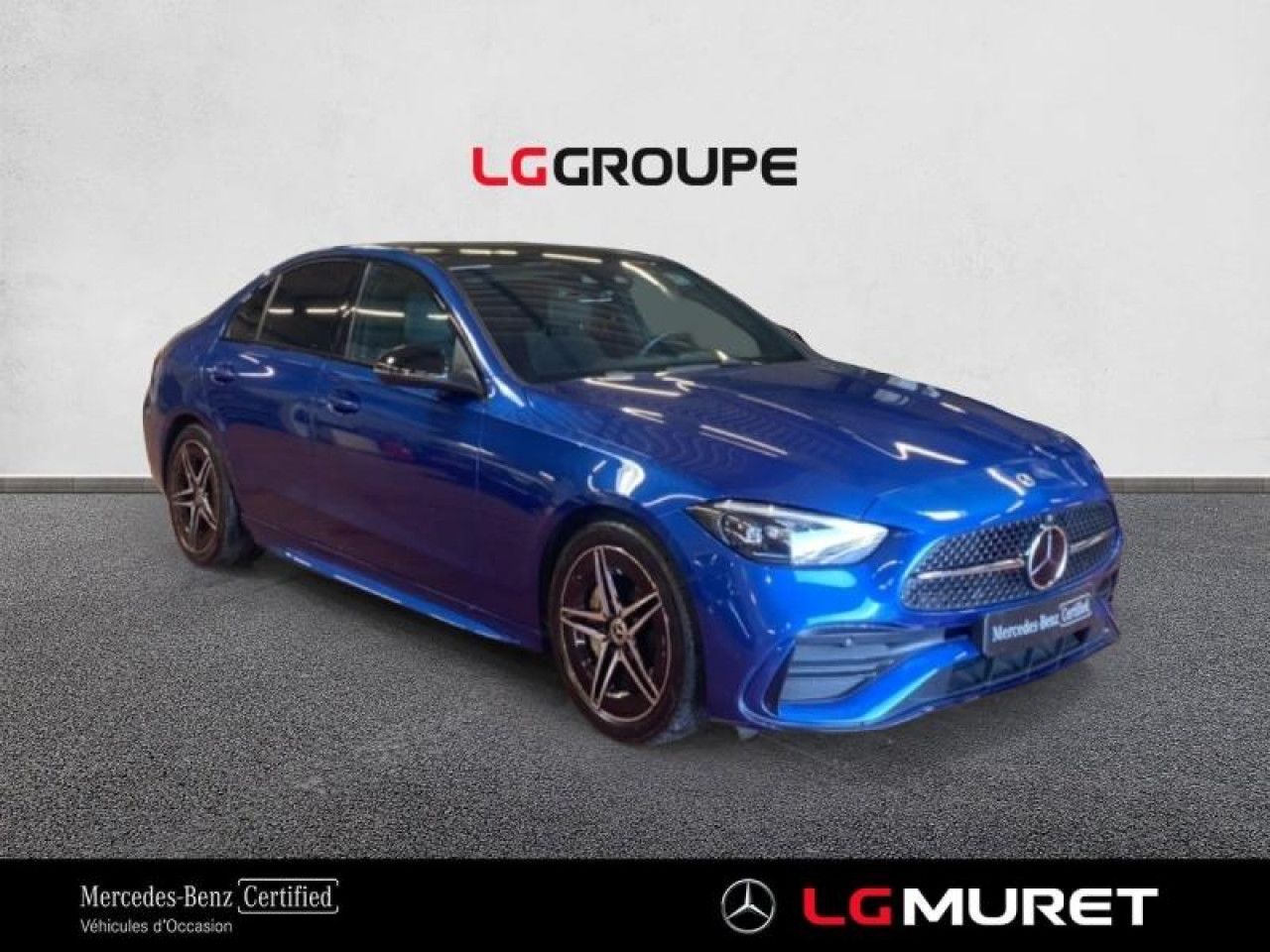 Photo du v&eacute;hicule 3 / 18