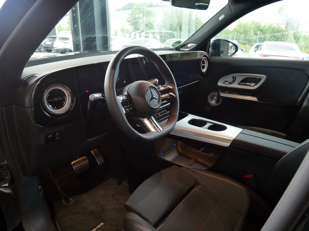 Mercedes-Benz GLB – Bild 14