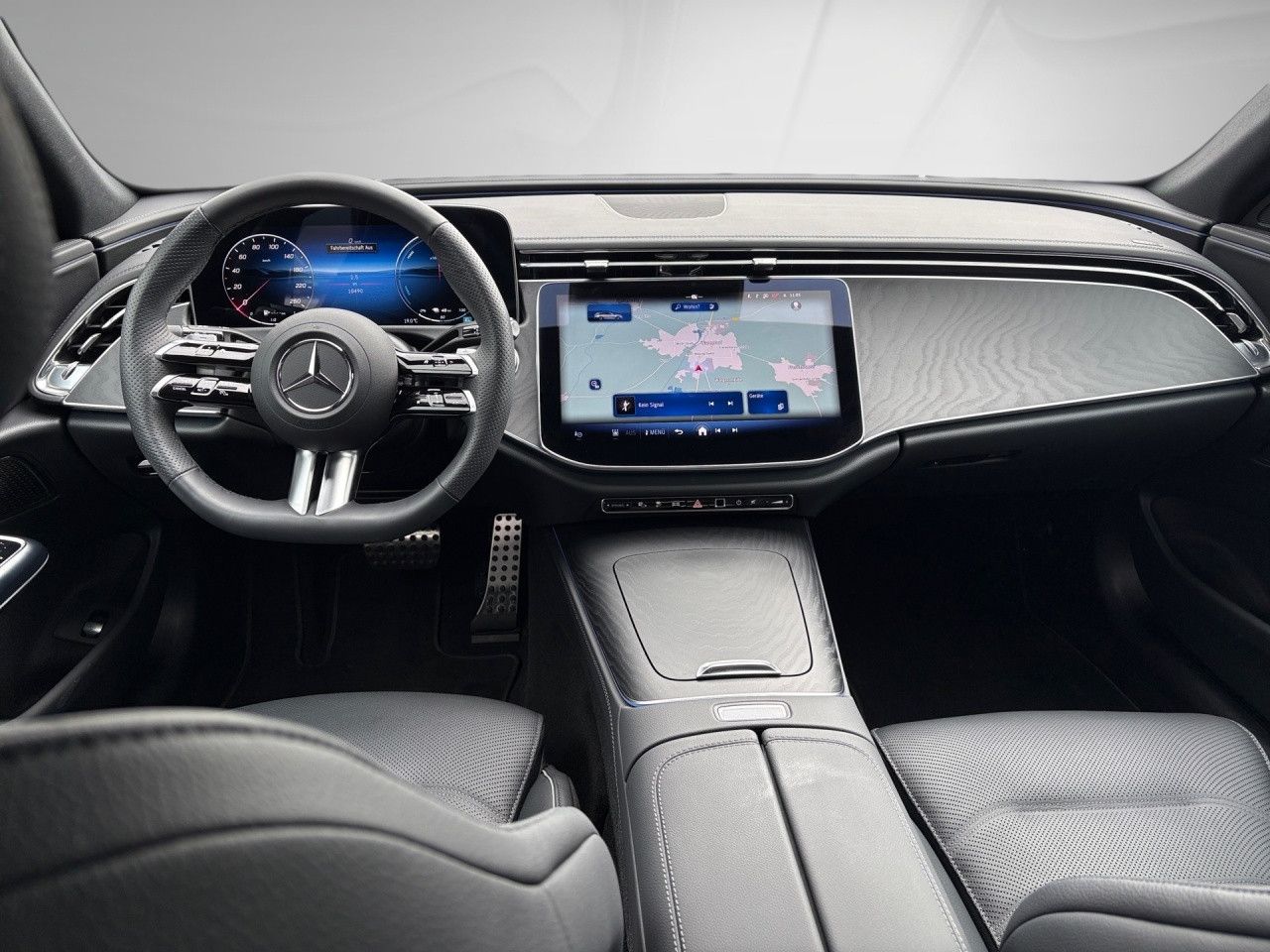 Mercedes-Benz E-Klasse – Bild 22