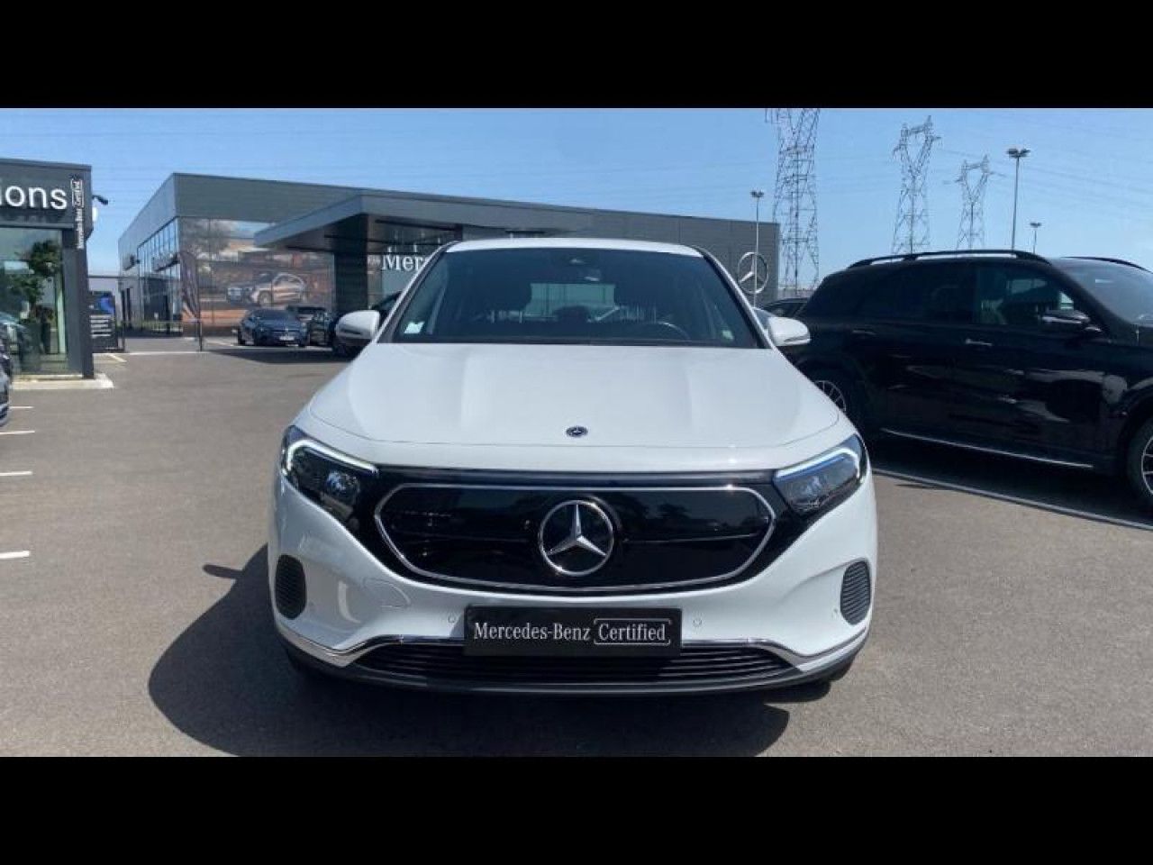 Photo du v&eacute;hicule 2 / 18