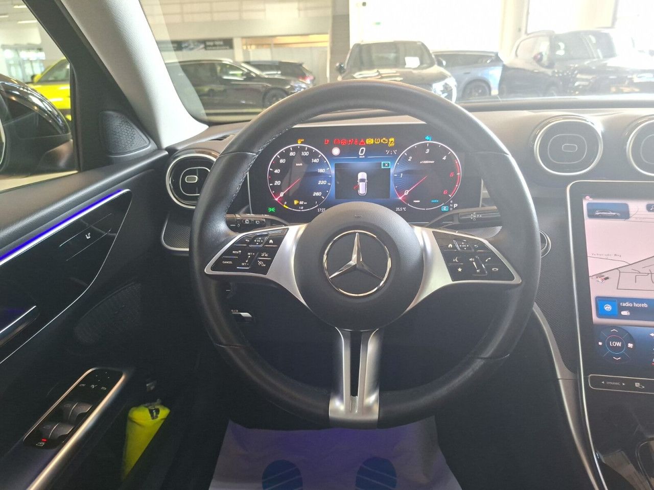 Mercedes-Benz C-Klasse – Bild 15