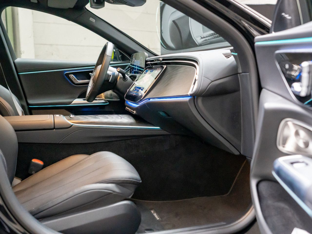 Mercedes-Benz E-Klasse – Bild 3