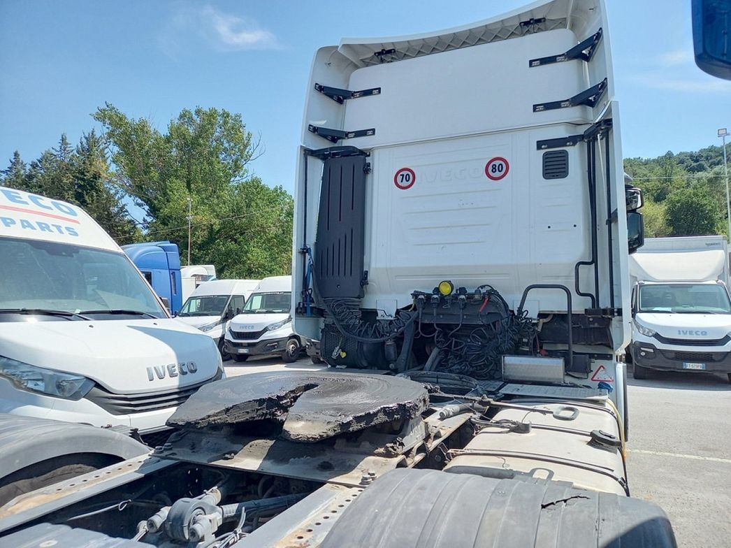IVECO | AD440D46 - AD440S46