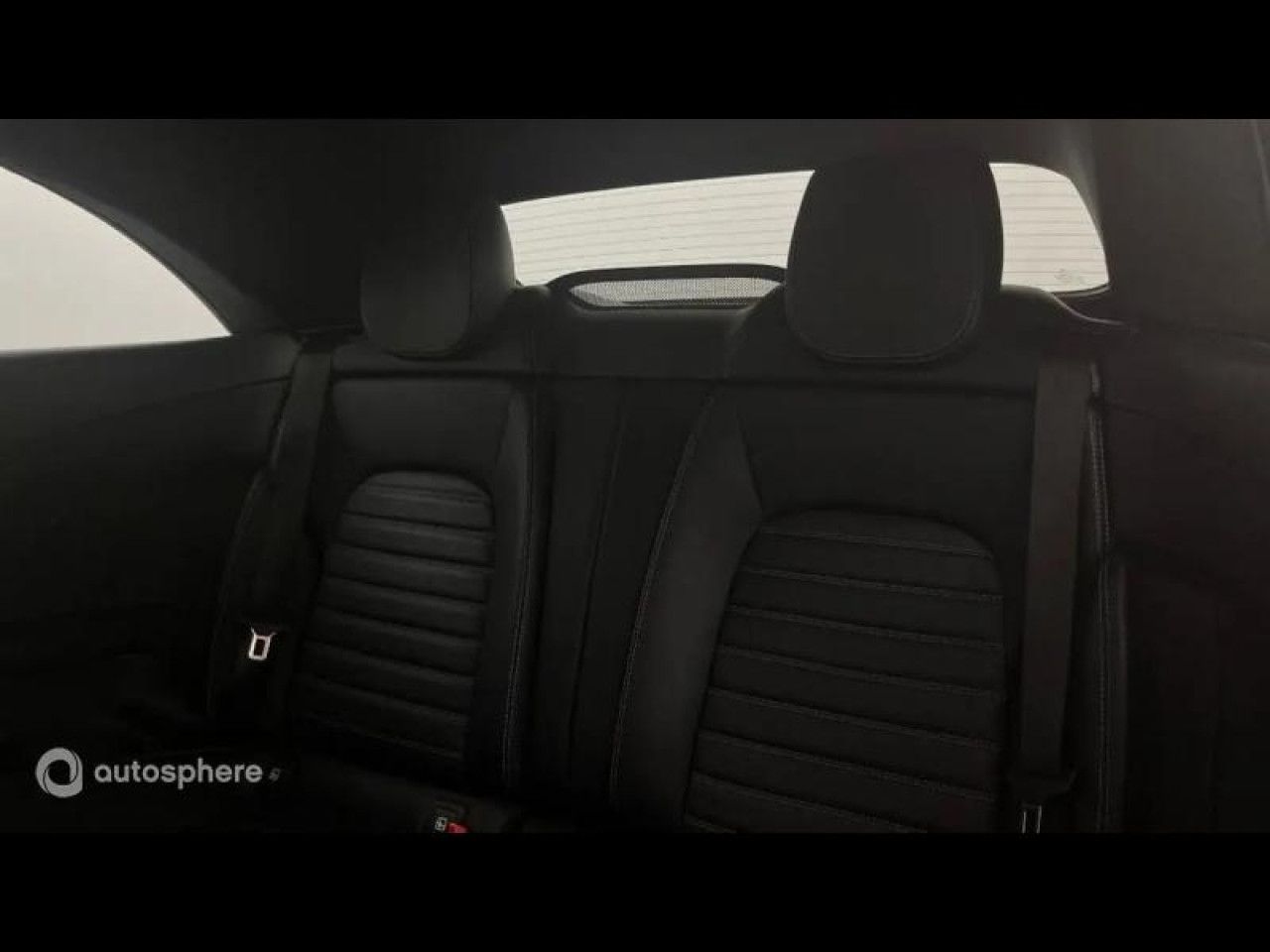 Photo du v&eacute;hicule 14 / 18