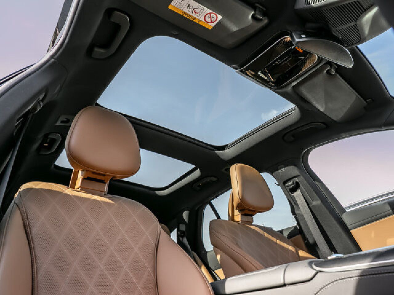Mercedes-Benz E-Klasse – Bild 8