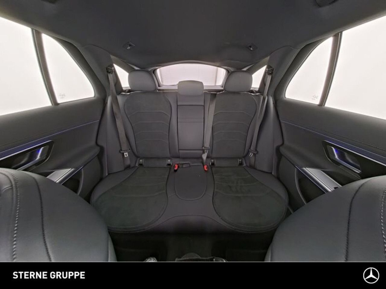 Mercedes-Benz E-Klasse – Bild 9