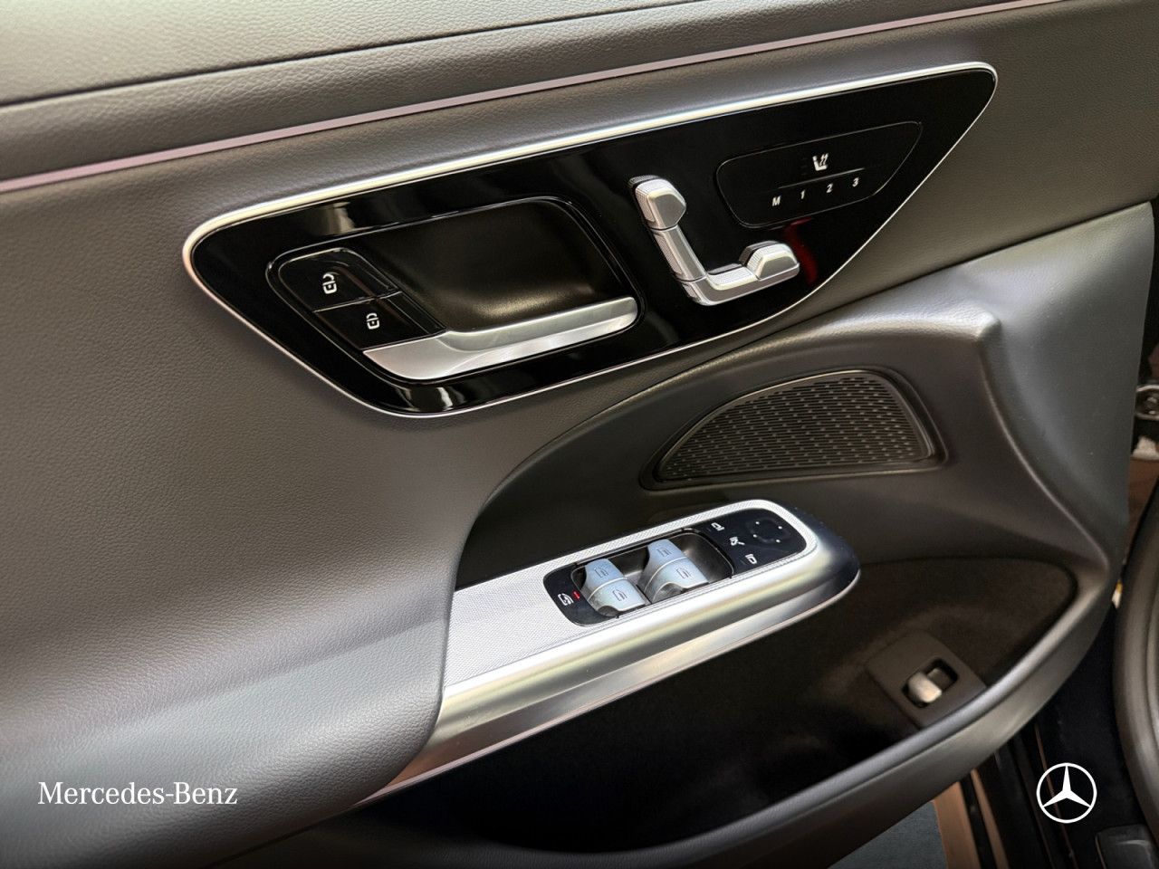 Mercedes-Benz E-Klasse – Bild 10