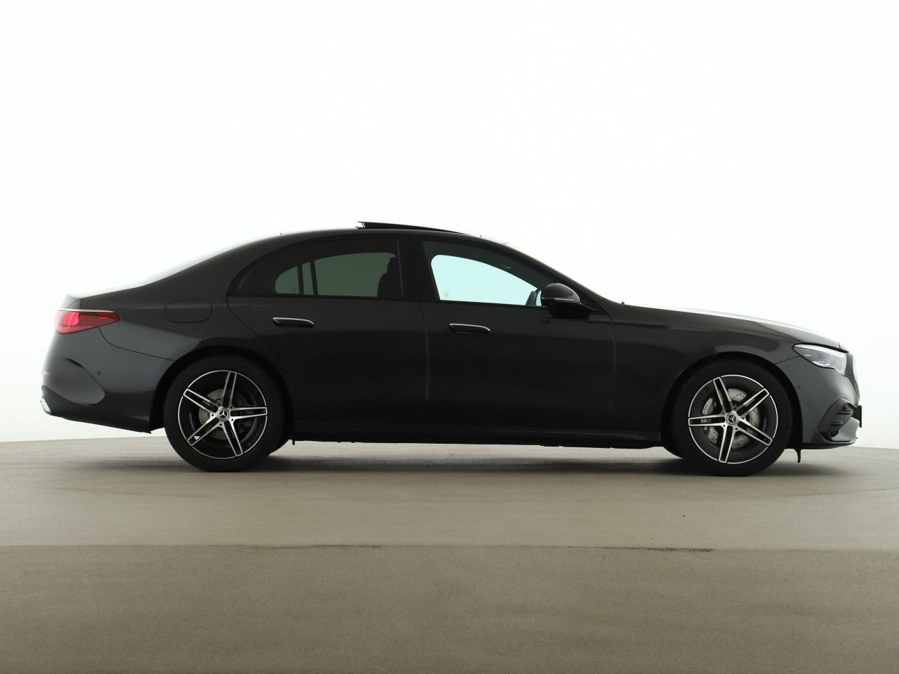 Mercedes-Benz E-Klasse – Bild 7