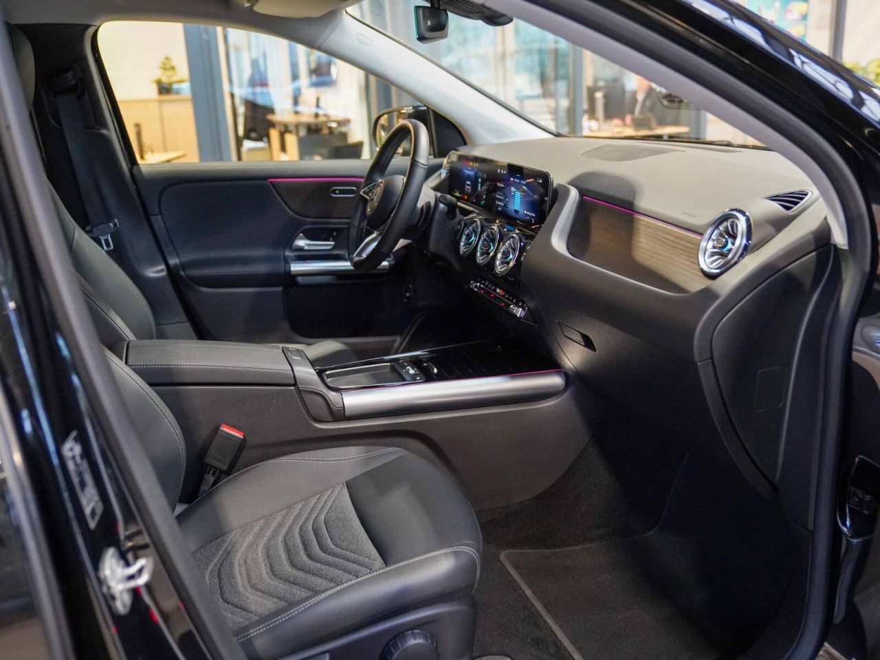 Fahrzeugbild 12 / 15