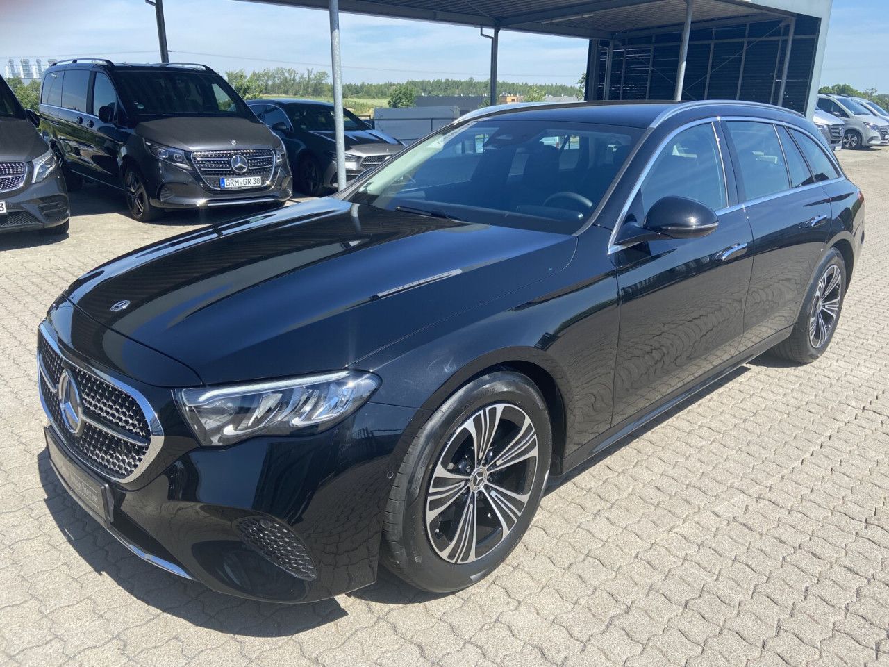 Mercedes-Benz E-Klasse – Bild 2