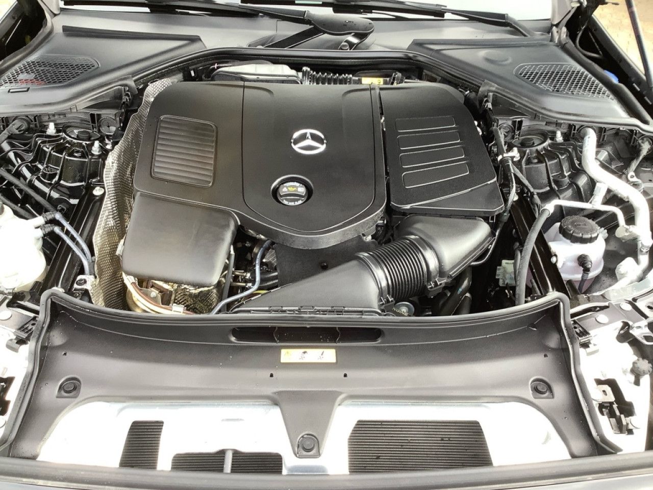 Mercedes-Benz E-Klasse – Bild 5