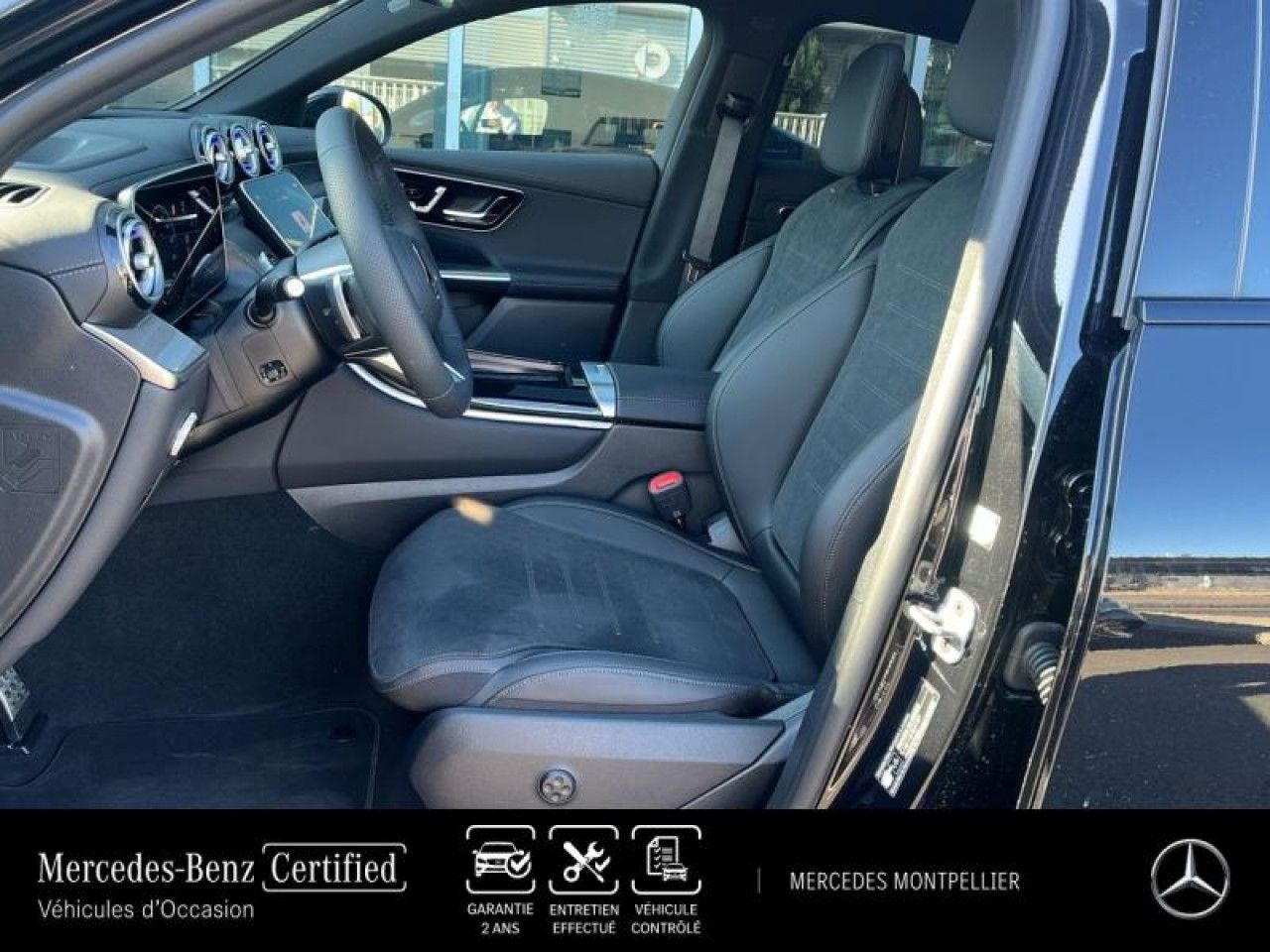 Photo du v&eacute;hicule 12 / 18