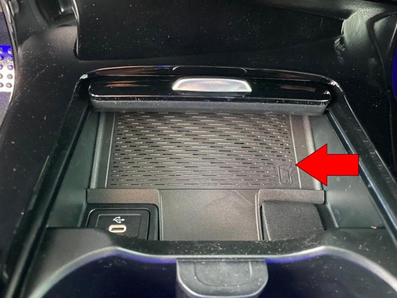 Photo du v&eacute;hicule 16 / 18