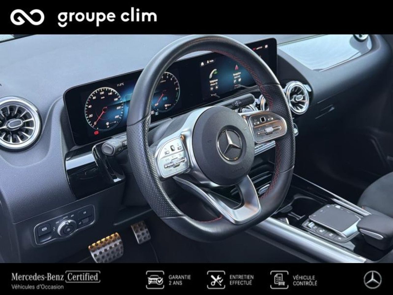 Photo du v&eacute;hicule 14 / 18