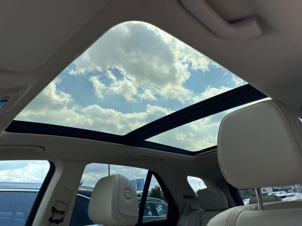 Fahrzeugbild 17 / 19