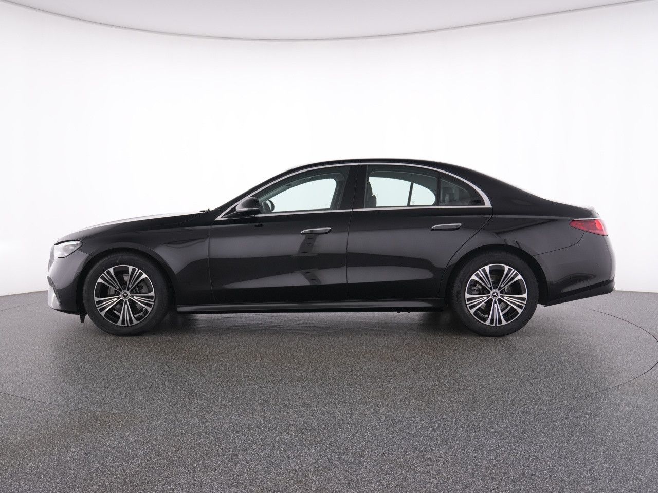 Mercedes-Benz E-Klasse – Bild 10