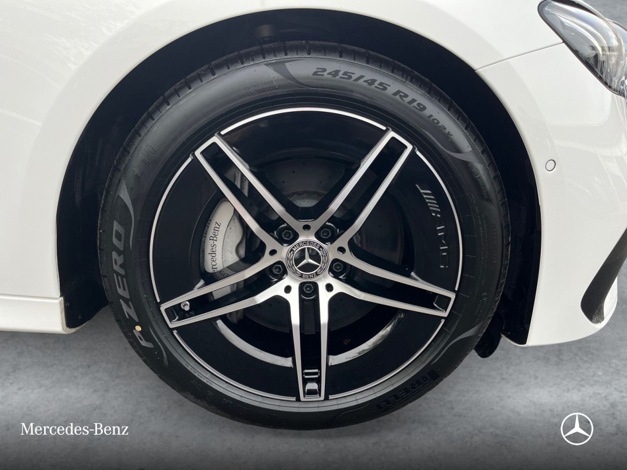 Mercedes-Benz E-Klasse – Bild 2