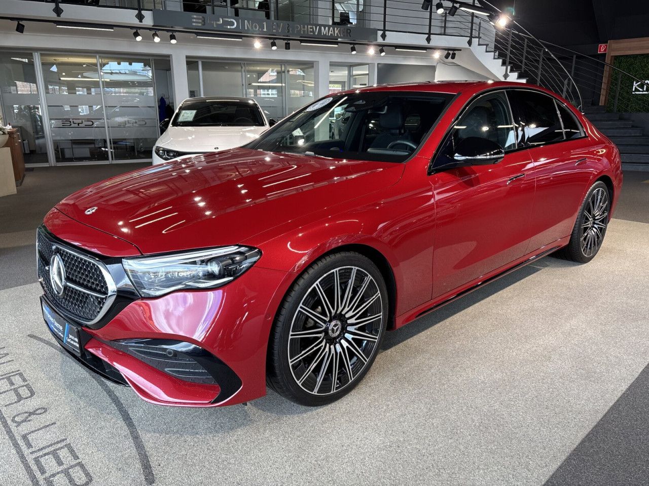 Mercedes-Benz E-Klasse – Bild 2